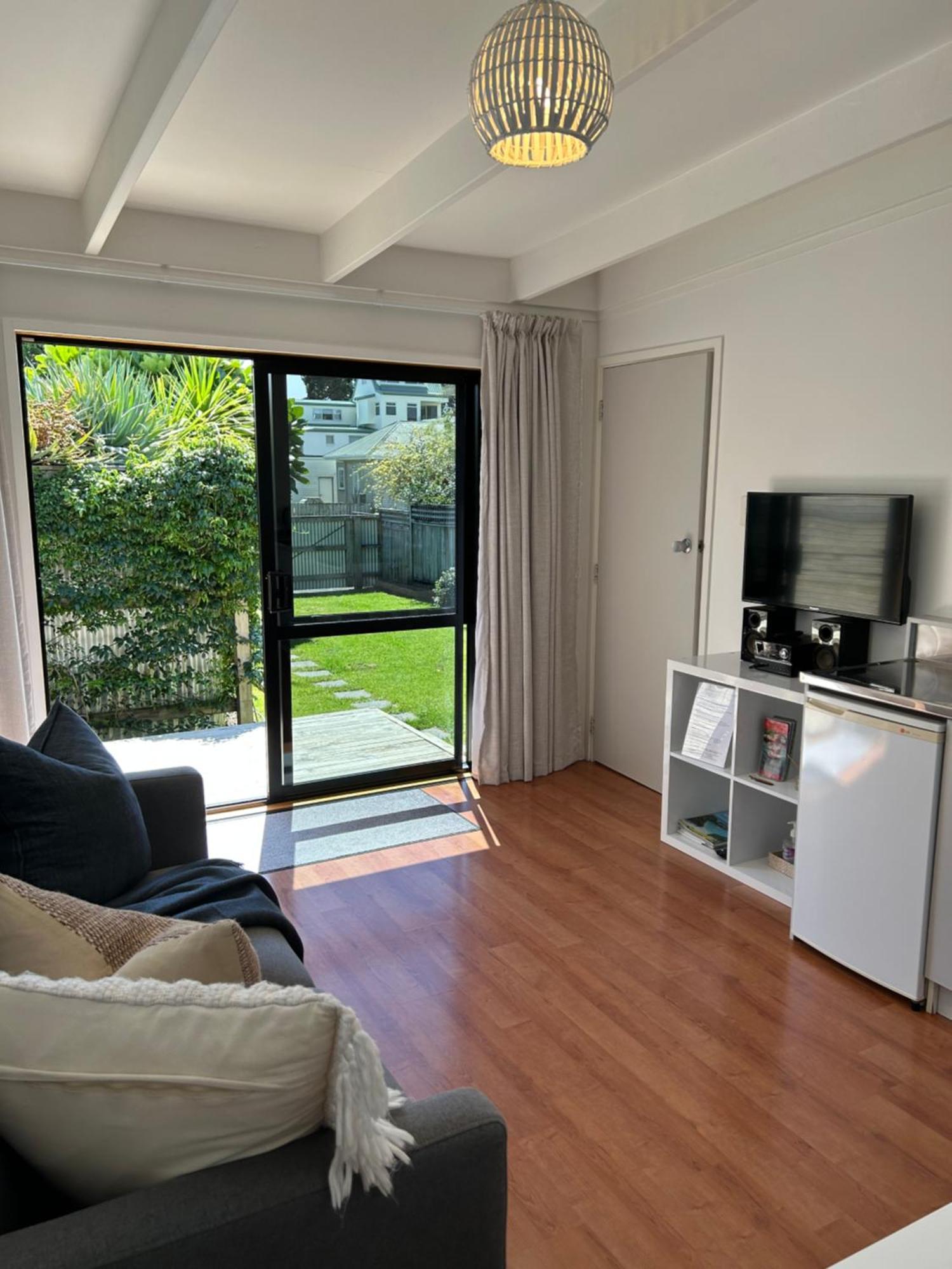 Evolve Bach Villa Whitianga Eksteriør billede